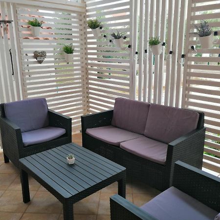 Apartman Mira Zaboric Exterior foto